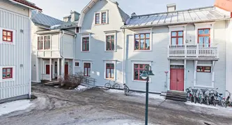 Häradshövdingegatan 8, 10A-C
