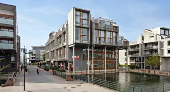 Lilla Varvsgatan 4-10, Kompassgatan 40, 42