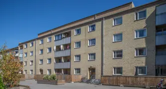 Luntgatan 19-21, Smedjegatan 36, Vattengatan 30, 32