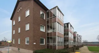 Norrehedsgatan 9-17, Rusthållsgatan 10-18